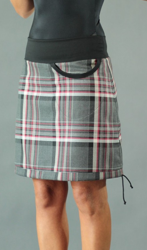 0254_LaJuPe sukně kostkovaná viskóza_polyester_bez_podšívky_šedá_vínová_áčková_1kapsa_tunýlek_černá_bez motivu LaJuPe sukně kostkovaná viskóza_polyester_bez_podšívky_šedá_vínová_áčková_1kapsa_tunýlek_černá_bez motivu