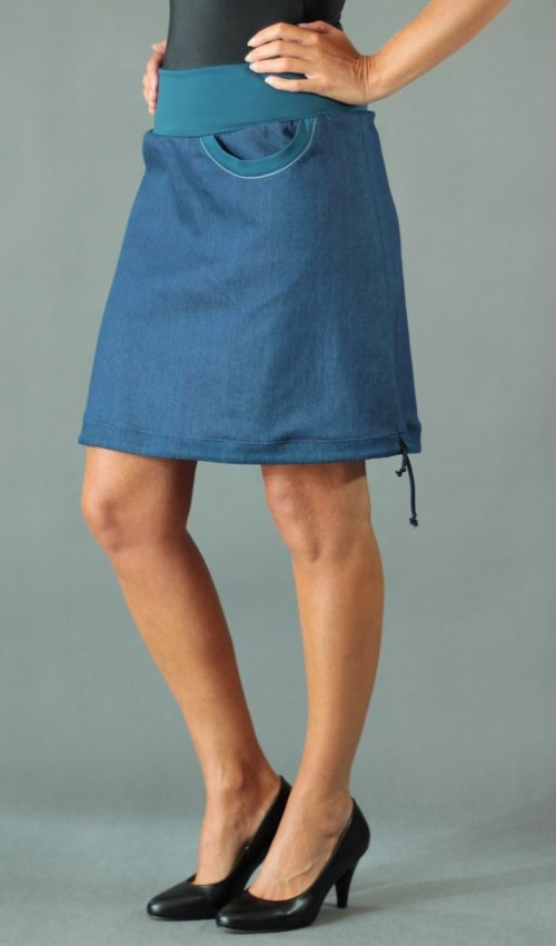 LaJuPe úzká sukně detail_bavlna_polyester_bez_podšívky_modrá_petrol_áčková_1kapsa_tunýlek_petrol_bezmotivu