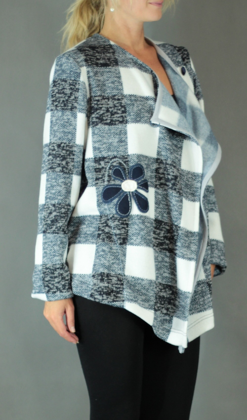 022_LaJuPe dlouhý kardigan viskóza__bez_podšívky_modrá_bílá_áčkový_bez_kapes_modrá_kytka_kytka LaJuPe dlouhý kardigan viskóza__bez_podšívky_modrá_bílá_áčkový_bez_kapes_modrá_kytka_kytka