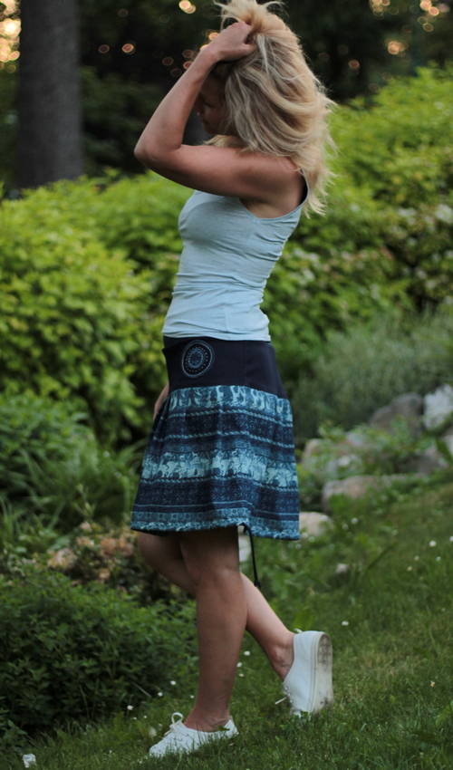 LaJuPe dlouhé sukně bavlna_polyester_bez_podšívky_modrá_bleděmodrá_skládaná_bez_kapes_tunýlek_modrá_modrá_terč LaJuPe dlouhé sukně bavlna_polyester_bez_podšívky_modrá_bleděmodrá_skládaná_bez_kapes_tunýlek_modrá_modrá_terč