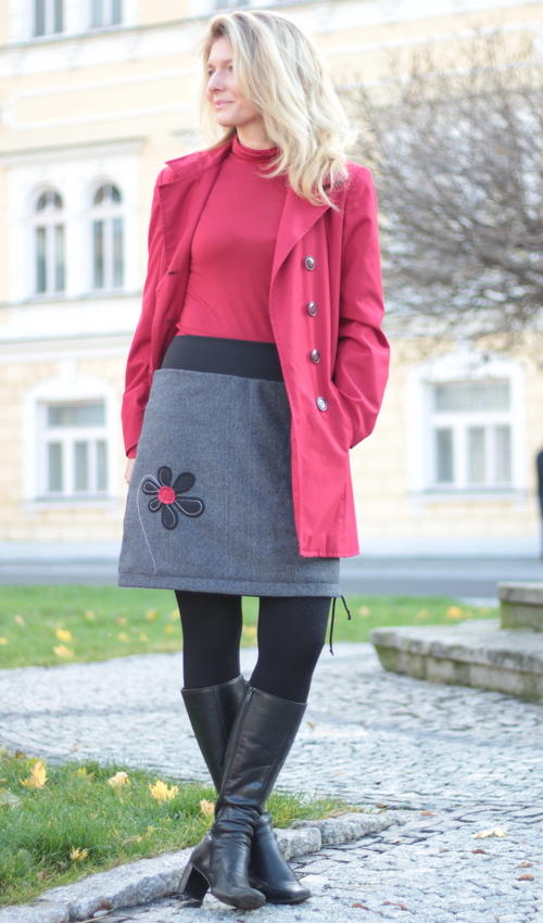 LaJuPe zimní dámská sukně vlna_viskóza_s_podšívkou_šedá_černá_áčková_1kapsa_tunýlek_černá_černočervená_kytka_šestikvět LaJuPe zimní dámská sukně vlna_viskóza_s_podšívkou_šedá_černá_áčková_1kapsa_tunýlek_černá_černočervená_kytka_šestikvět