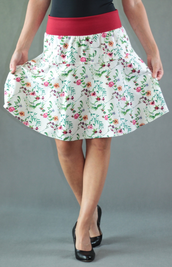 0445_P_detail_viskóza_len_bez_podšívky_bílá_červená_se_sedlem_nahoře_bez_kapes_hladké_červená